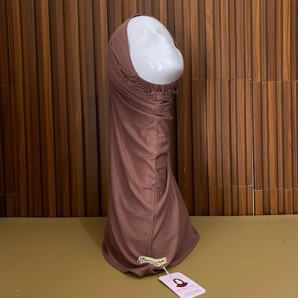 Hanania Hijab - Bergo Instan Padel Size S Karet Dagu Softpad Rayon Cooltech